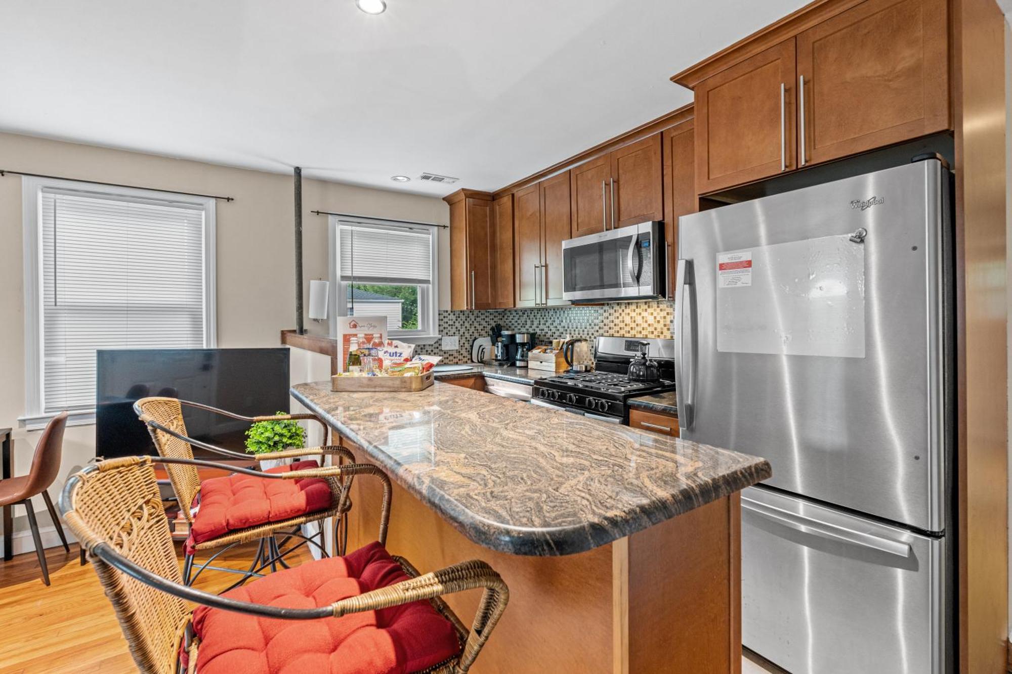 2 Bed Townhouse: Minutes From Dca-National Airport Villa Alexandria Bagian luar foto